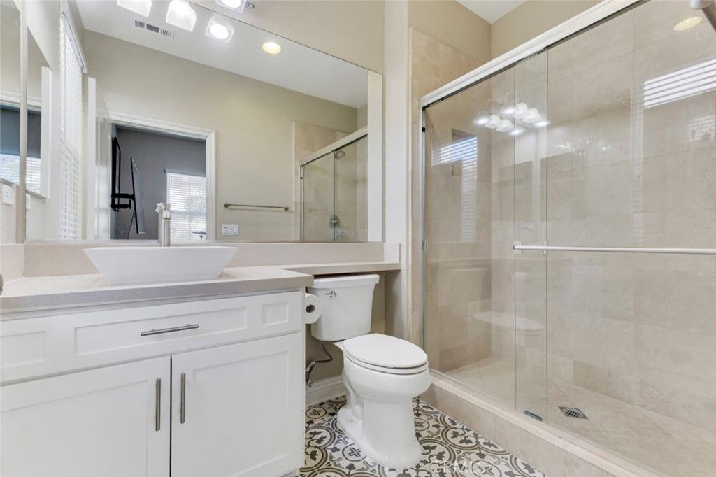 Image 35 of property listing at 12826 Via Donatello, Porter Ranch, CA 91326