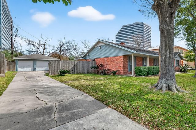 2319 Blue Willow Drive, Houston, TX 77042