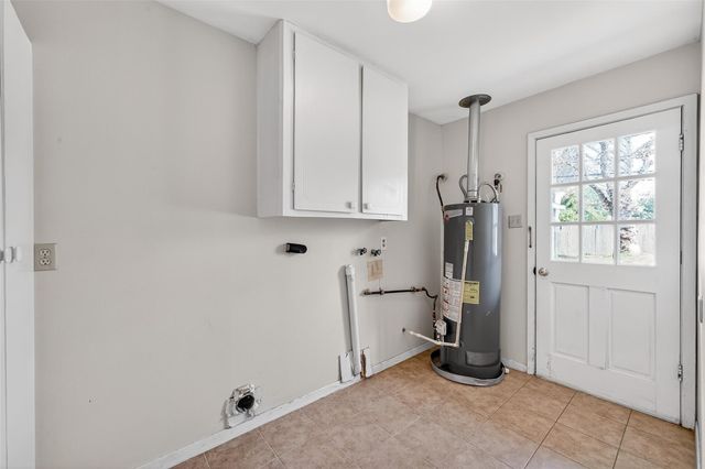 2319 Blue Willow Drive, Houston, TX 77042