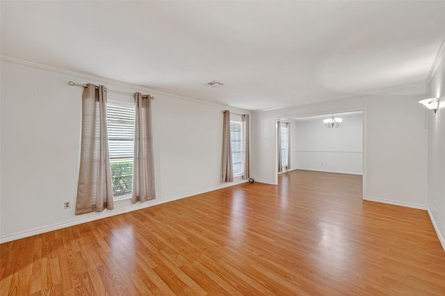 2319 Blue Willow Drive, Houston, TX 77042