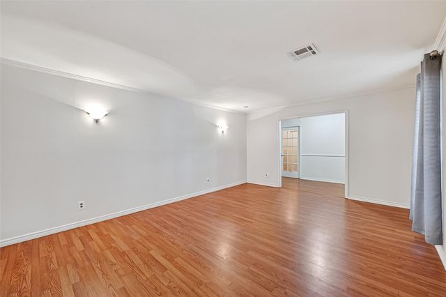 2319 Blue Willow Drive, Houston, TX 77042