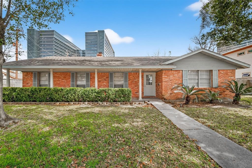 2319 Blue Willow Drive, Houston, TX 77042