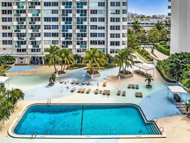 1200 WEST AV 1031, Miami Beach, FL 33139