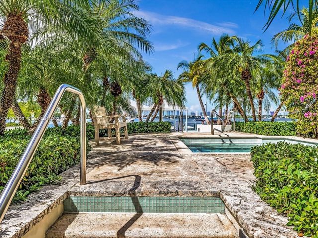 1200 WEST AV 1031, Miami Beach, FL 33139