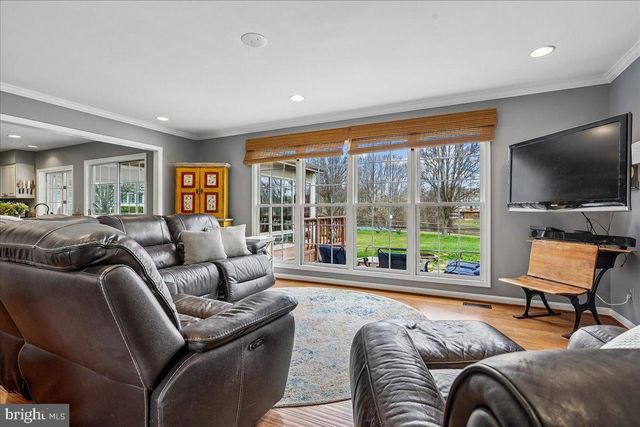 8307 RICHLAWN TER, Fairfax Station, VA 22039