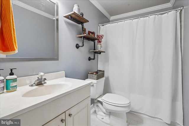 8307 RICHLAWN TER, Fairfax Station, VA 22039