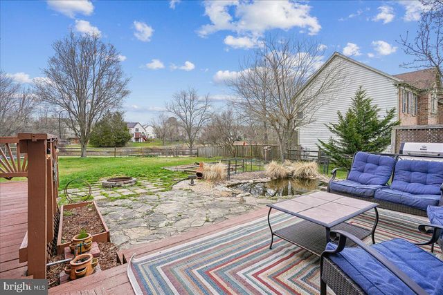 8307 RICHLAWN TER, Fairfax Station, VA 22039