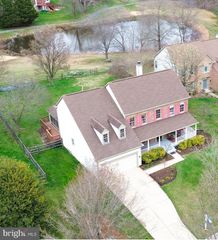 8307 RICHLAWN TER, Fairfax Station, VA 22039