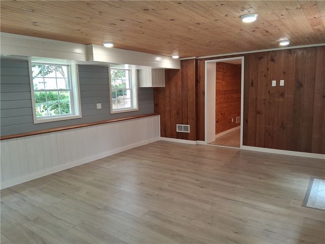 104 Peaked Rock Road, South Kingstown, RI 02879