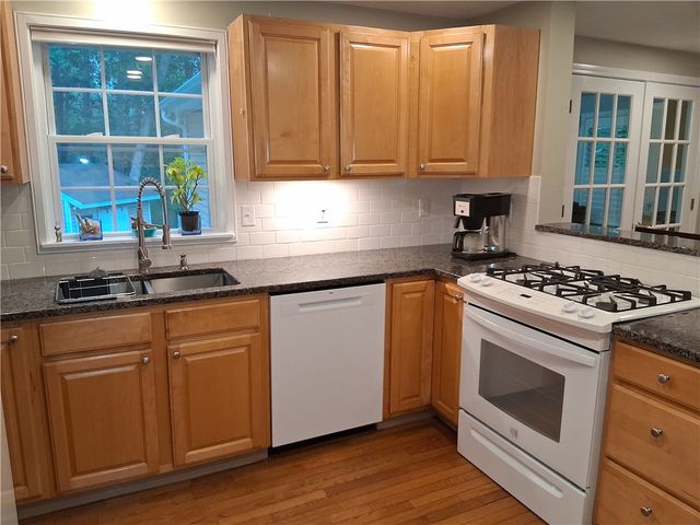 104 Peaked Rock Road, South Kingstown, RI 02879