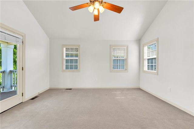 536 Tennyson Lane, Fayetteville, AR 72704