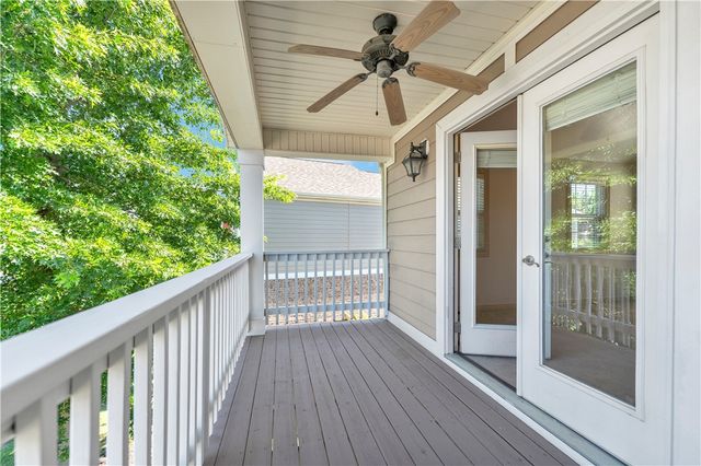 536 Tennyson Lane, Fayetteville, AR 72704
