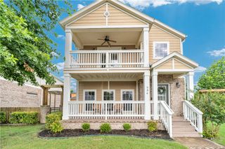 536 Tennyson Lane, Fayetteville, AR 72704