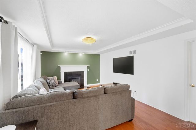 8044 Seabury Court, West Chester, OH 45069