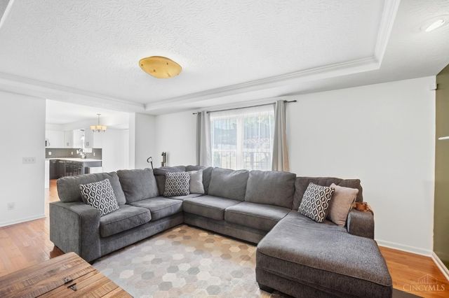 8044 Seabury Court, West Chester, OH 45069