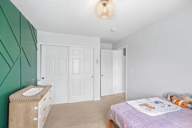 8044 Seabury Court, West Chester, OH 45069