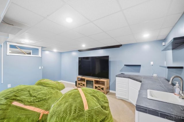 8044 Seabury Court, West Chester, OH 45069