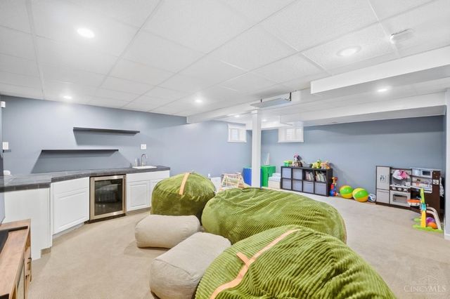 8044 Seabury Court, West Chester, OH 45069