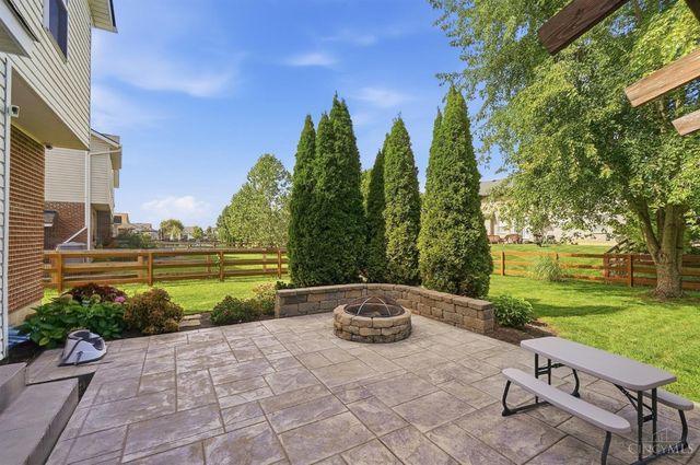 8044 Seabury Court, West Chester, OH 45069