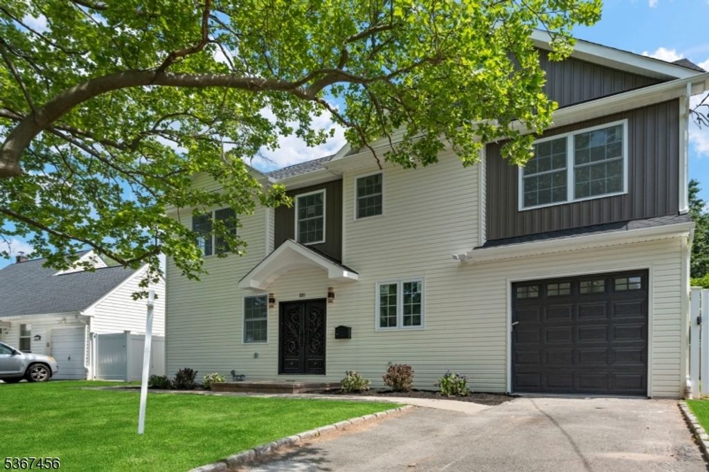 331 West Ln, Clark Twp., NJ 07066