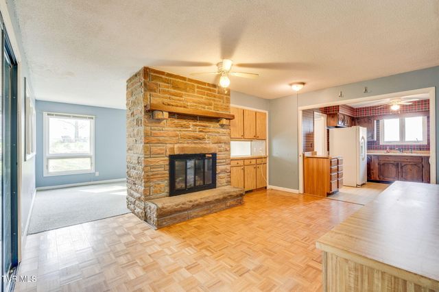 219 Bear Track Road, Jonesborough, TN 37659