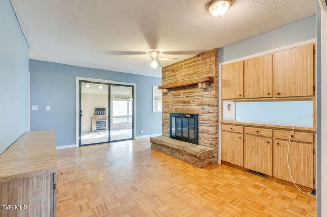 219 Bear Track Road, Jonesborough, TN 37659