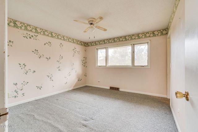 219 Bear Track Road, Jonesborough, TN 37659