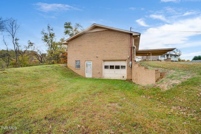 219 Bear Track Road, Jonesborough, TN 37659