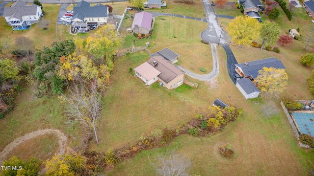 219 Bear Track Road, Jonesborough, TN 37659