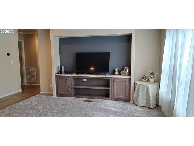 765 Sw CHEHALIS Ave, Chehalis, WA 98532