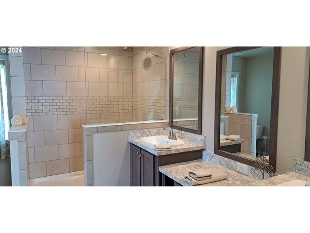 765 Sw CHEHALIS Ave, Chehalis, WA 98532