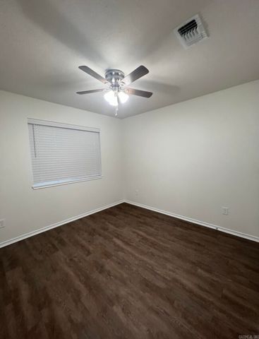 3911-4030 Brynlee Circle, Texarkana, AR 71854