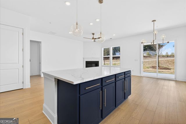 3915 Alba Street NW, Kennesaw, GA 30144