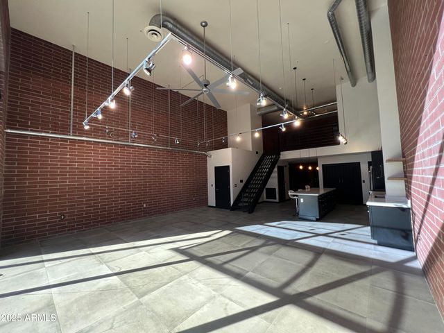 424 S 2ND Street 105, Phoenix, AZ 85004