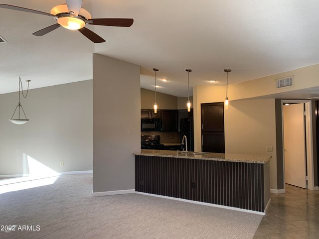 4302 E BANNOCK Street, Phoenix, AZ 85044