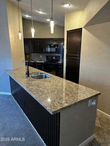 4302 E BANNOCK Street, Phoenix, AZ 85044