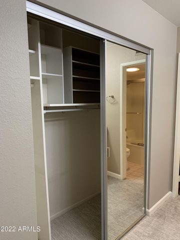 4302 E BANNOCK Street, Phoenix, AZ 85044