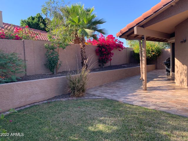 4302 E BANNOCK Street, Phoenix, AZ 85044