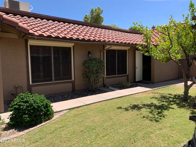 4302 E BANNOCK Street, Phoenix, AZ 85044