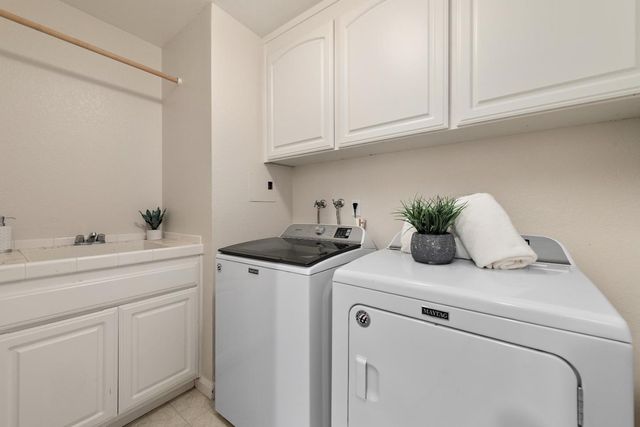 3377 Filomena Court, Mountain View, CA 94040