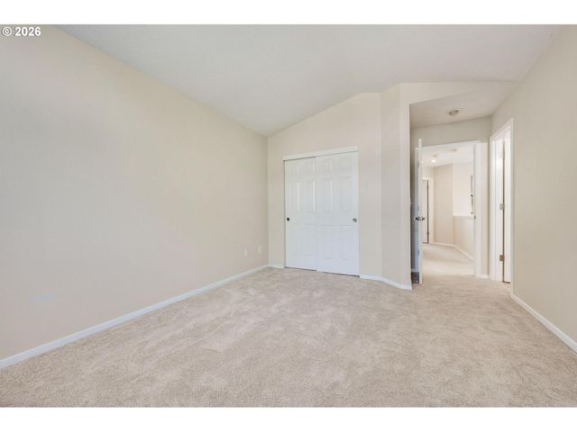 9645 Nw SILVER RIDGE Loop, Portland, OR 97229