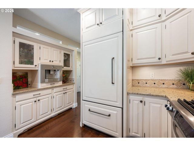 9645 Nw SILVER RIDGE Loop, Portland, OR 97229