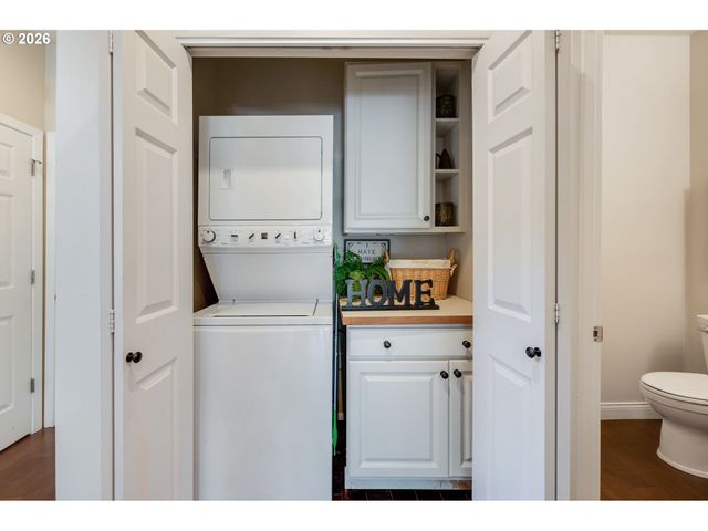 9645 Nw SILVER RIDGE Loop, Portland, OR 97229
