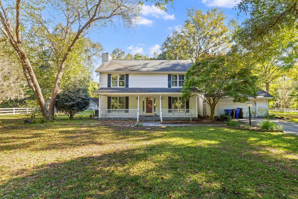 2207 Clam Drive, Johns Island, SC 29455