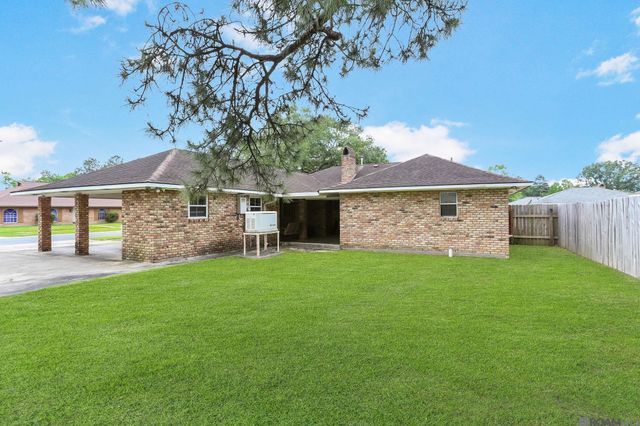 13343 E Parnell Ave, Baton Rouge, LA 70815