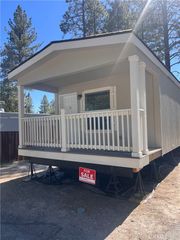 475 Thrush Dr 17, Big Bear Lake, CA 92315