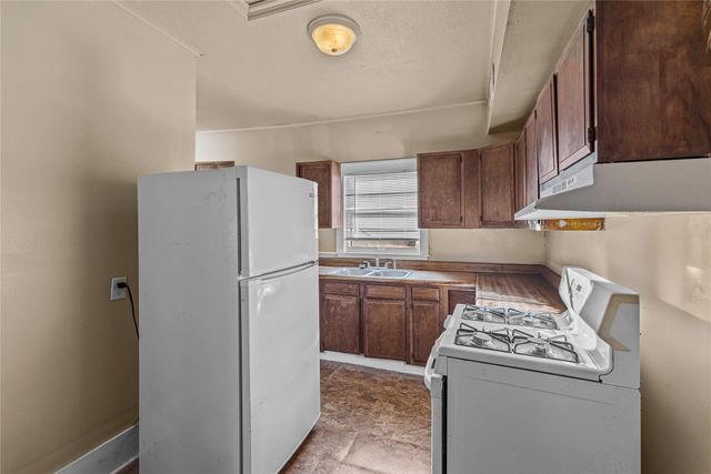 1401 W Kirby Place, Shreveport, LA 71103