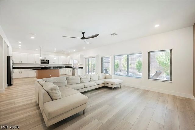 8683 South Black Cordon Road, Las Vegas, NV 89139