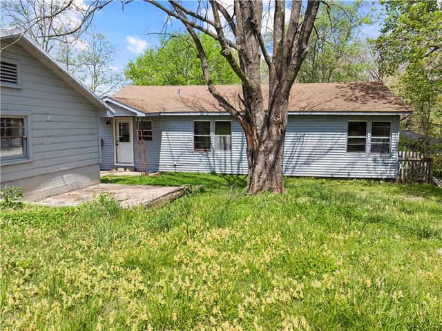 808 Beverly, Harrison, AR 72601