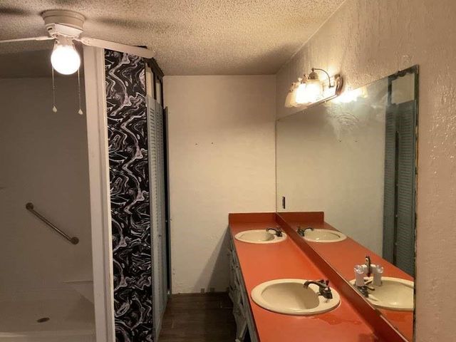 4012 County Road 461a, Brazoria, TX 77422